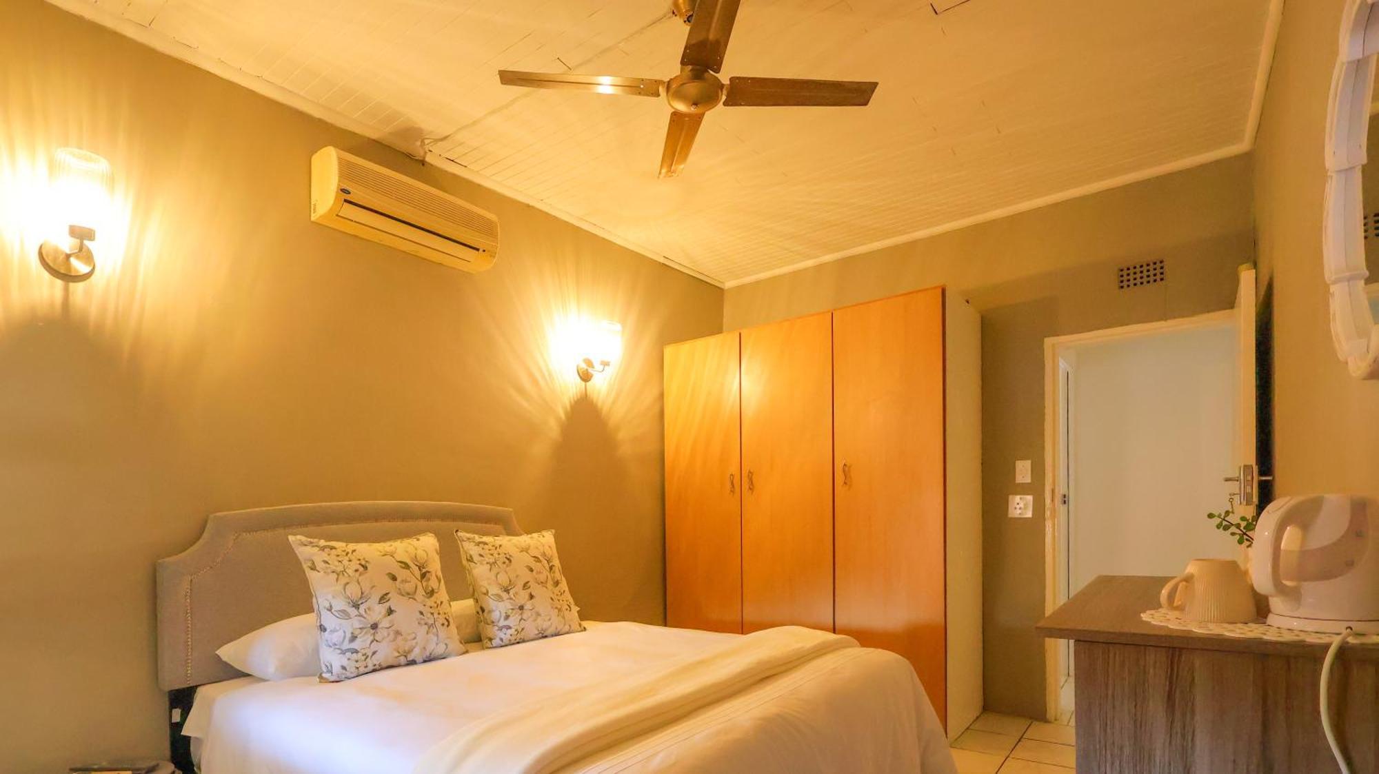 Stay At Percy Self Catering House Mbombela Extérieur photo